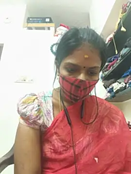 Tamil_Yalini12 live cam on StripChat