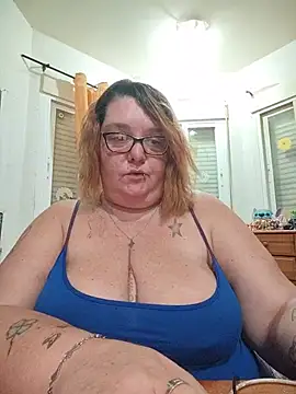 diosacurvy1984