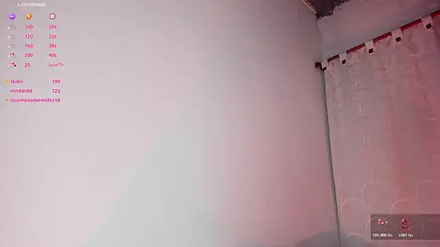 adara_evanss