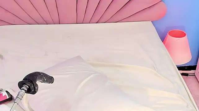 sharlotthe_bigass