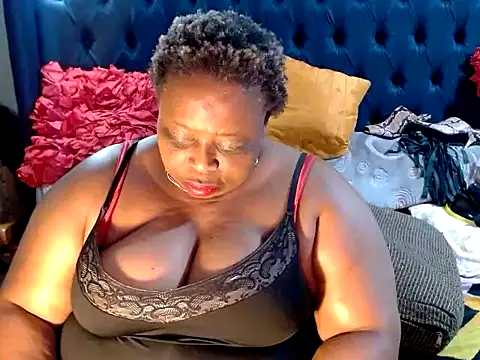 ROSESNICKER00 live cam preview