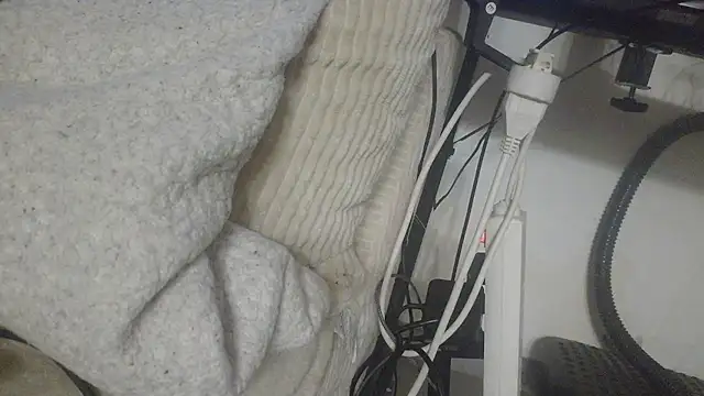 mad2moi live cam preview