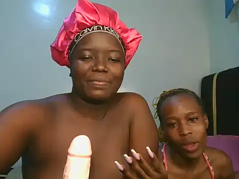 royal_rosie webcam stripchat model stream image