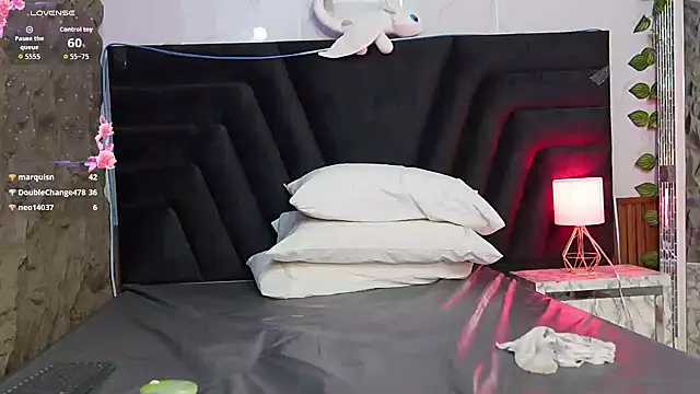 dominikk018 webcam stripchat model stream image