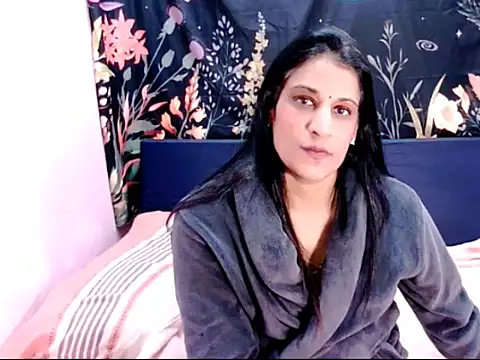 indiansexcsmile4u webcam stripchat model stream image