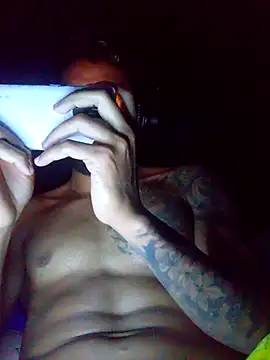 Alexsexygamer live cam on StripChat