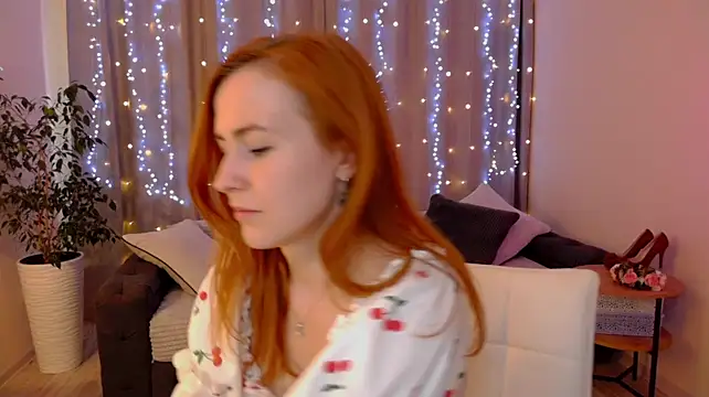 LeonaFoxx