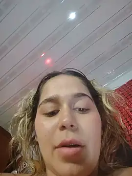 LaurenWelly