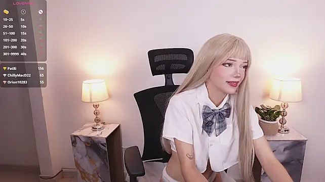 romy_room webcam