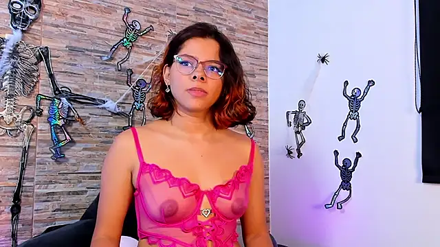 nath_redrex webcam stripchat model stream image