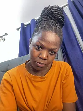 Black_prettty webcam