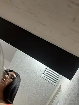 Sexyedith09 live sex cam