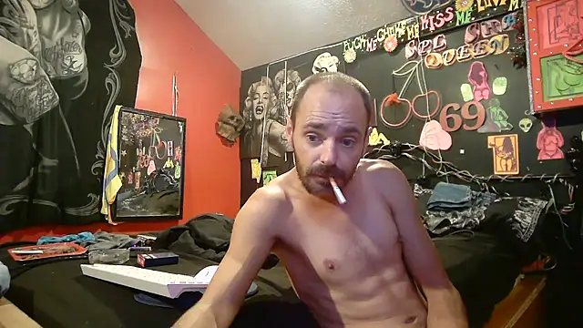 daddyandsplashqueen (Ask my age) - Flash titties