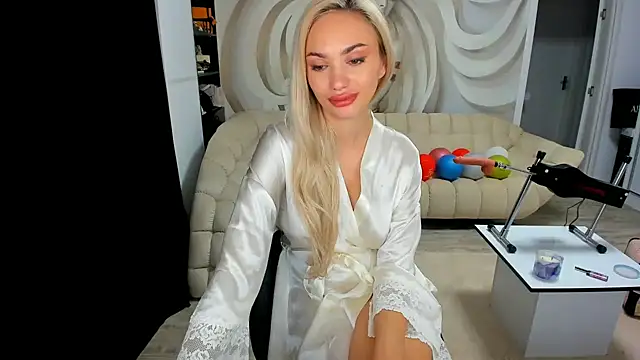 HaleySweet18 webcam