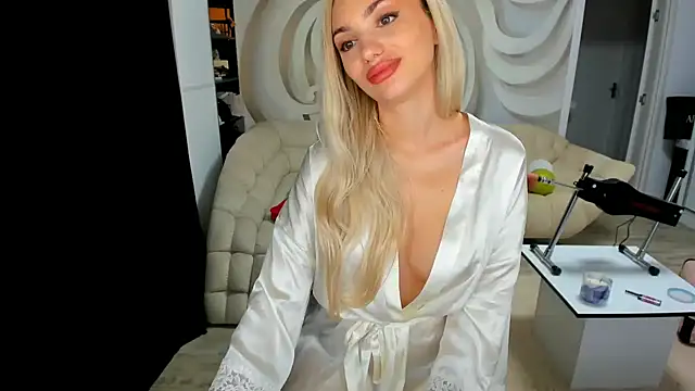 HaleySweet18 webcam