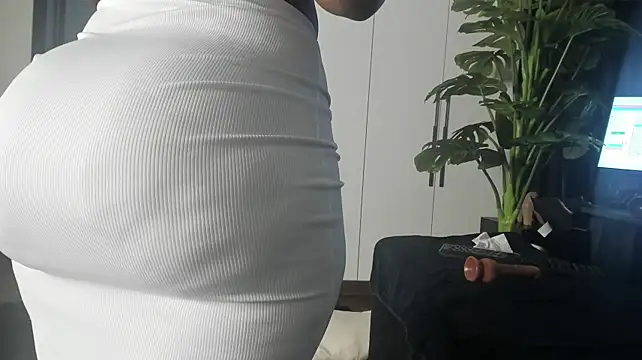 naughty_bigass