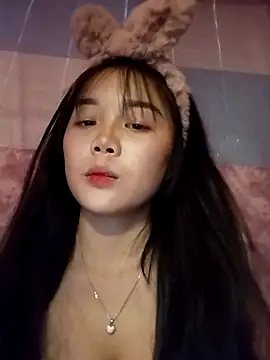 Baa-bee22 live cam on StripChat