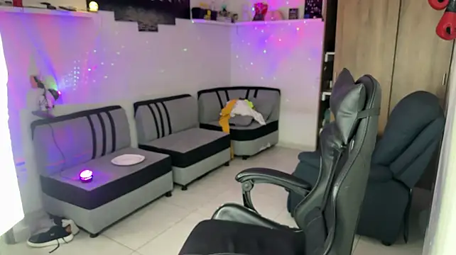 Kisan_Smith live sex cam