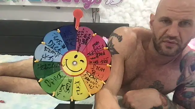 brianomally (Ask my age) - dick in face 6 min BOGO