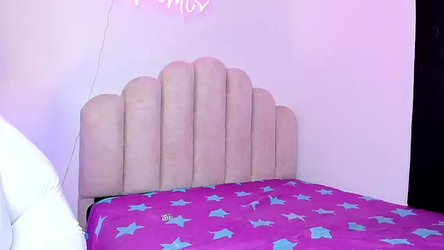 Naomi_Asasha