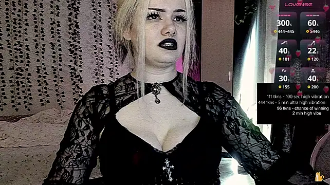 strawberry_elfcat