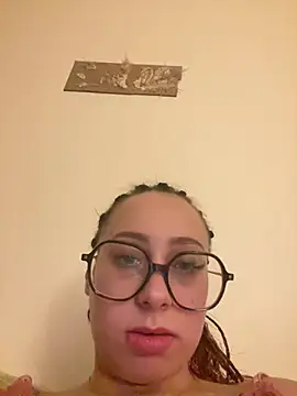 queenlo_xxx