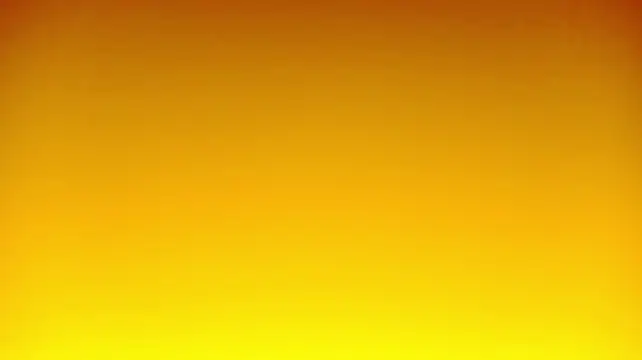 PetiteIvoryQueen19