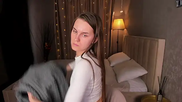 Alison_Bell