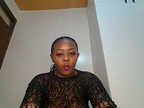 Pretty_chick