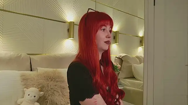 Hyuna_Chapman