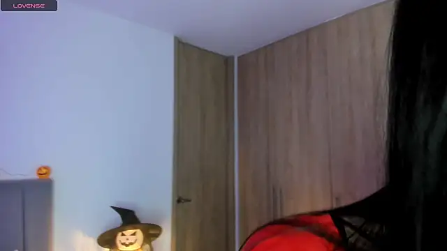 sophie_connors live cam on StripChat