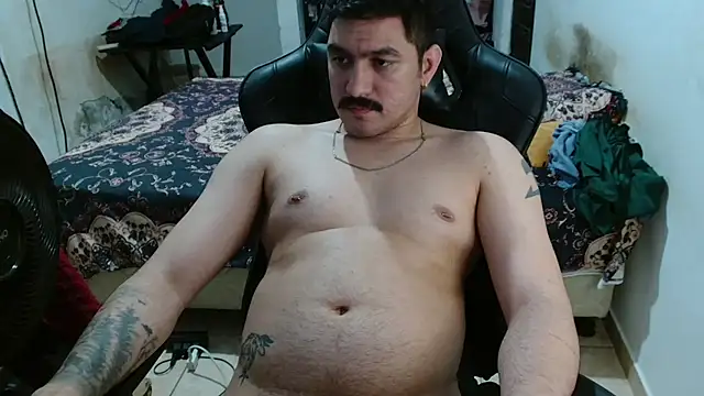 Leonino231 webcam