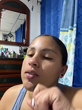 Zoe_Voon webcam