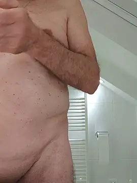 Oldmenhot66