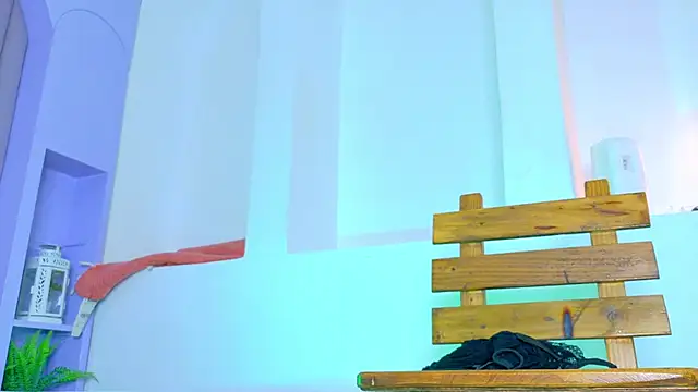 Meganlove__