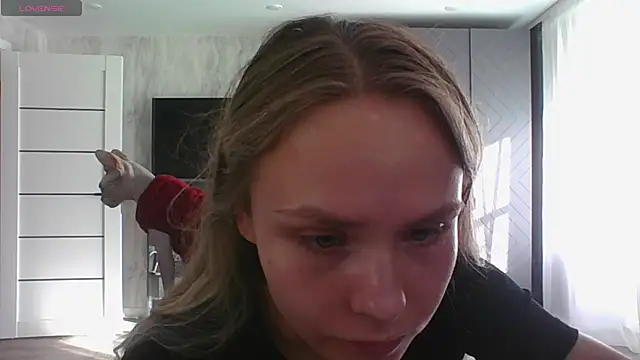Annie_Cohn