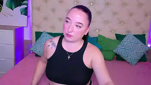 AVA_MAXIMUS live cam on StripChat