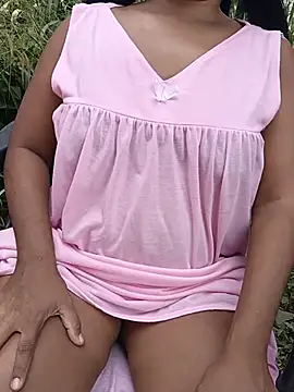 maduwanthi9328 webcam