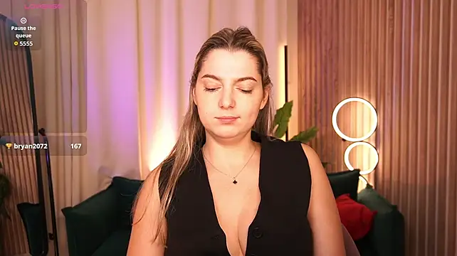 LucreciaStorm