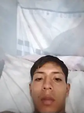 Manuelp0203 live cam on StripChat