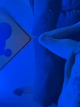curiousb4fukt live cam on StripChat