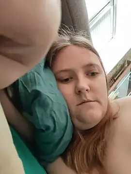 DesireMelissa live cam preview
