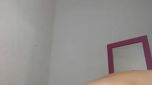 JessicaNaughty live cam preview