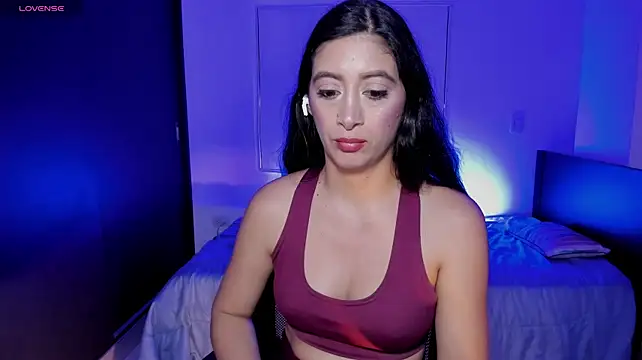 MeganWhite3