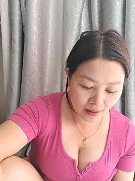 Jennie_dogy live cam on StripChat