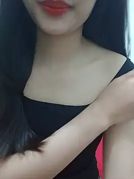 Luckyy29 live cam on StripChat