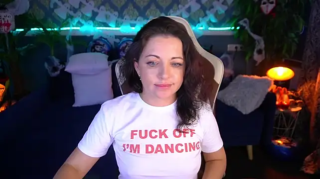 Dafni_Monn live cam preview