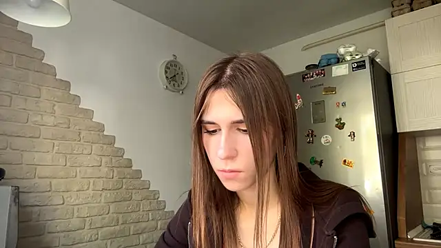 ZaraGuyette live cam preview