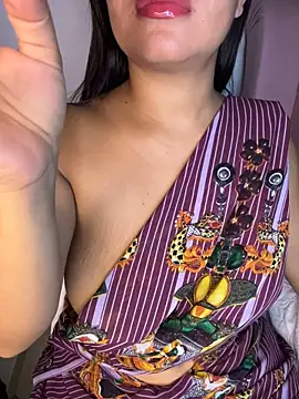 shara_queen1