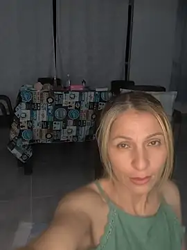 AlexaFoxx_